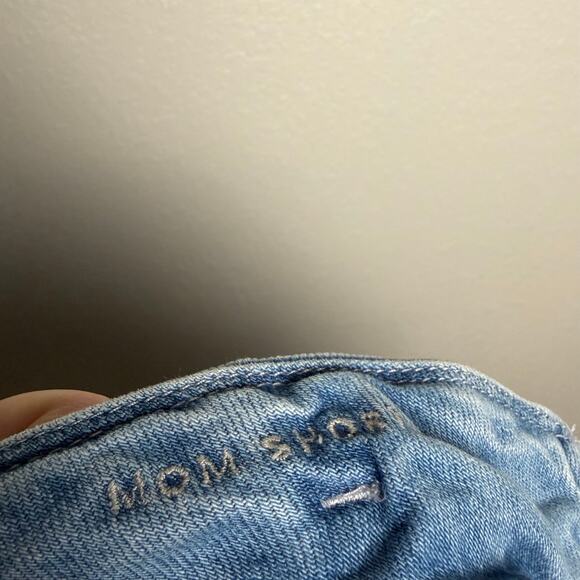 American Eagle Mom Short Light Wash Paper Bag Tie Waist Denim Women's Size 14 - Picture 5 of 6